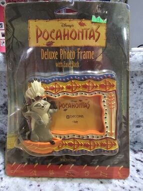 Disney Pocahontas Mini Frame 1995 NWT